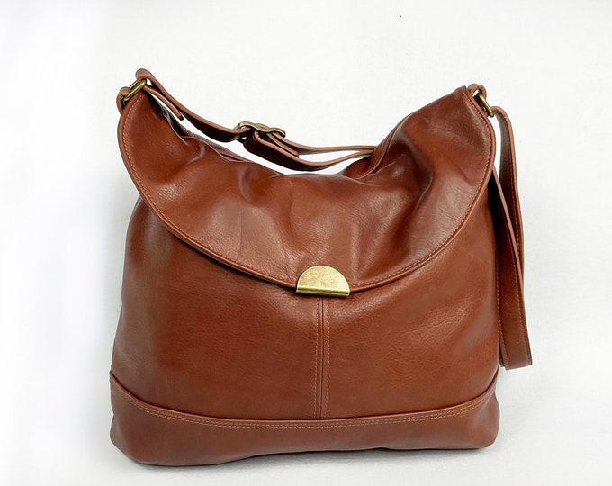 Large chocolate brown leather hobo bag, leather shoulder bag handmade in Canada