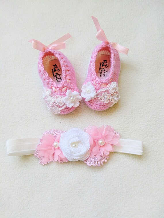 newborn booties girl
