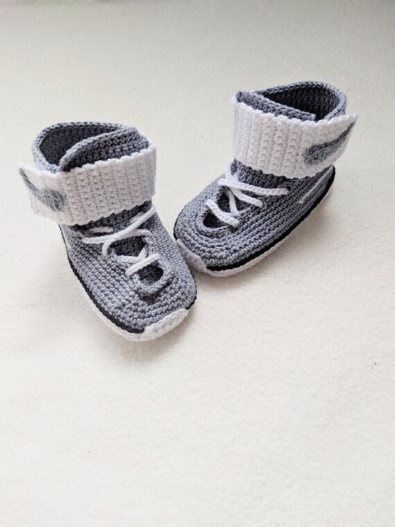 knitted nike baby shoes