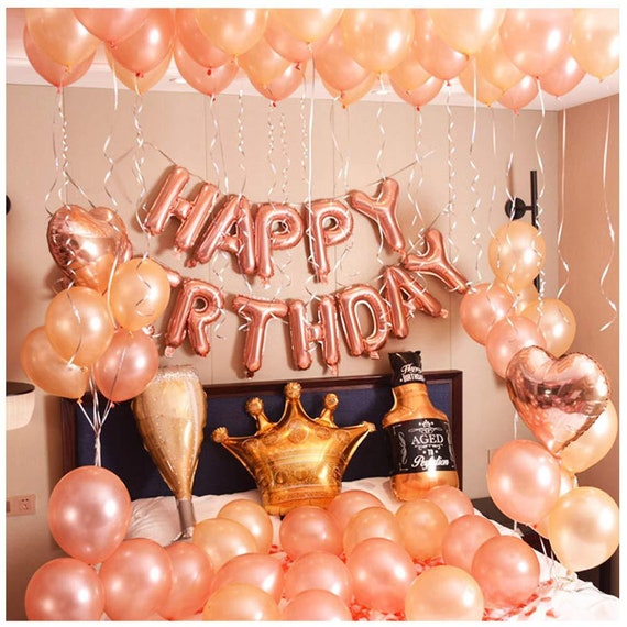 Set di decorazioni di buon compleanno in oro rosa / Idee per feste di 18  compleanno Temi e decorazioni / 16. 18 21 Palloncini per feste di 50  compleanno -  Italia