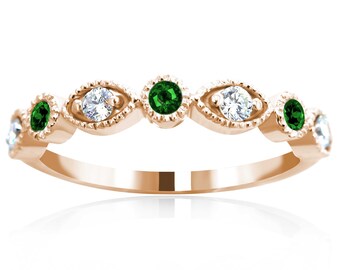 0.16 ctw Diamond & 0.21 ctw Emerald Vintage Design Ring in Rose Gold. LR8407-EM