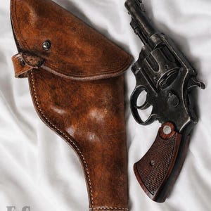 INDIANA JONES Raiders Holster by F&G CUSTOMS Premium Leather Holster - Military-Grade Cowhide Leather for Durability - Weathered Looks