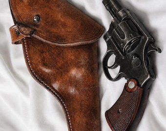 Kabura INDIANA JONES Raiders firmy F&G CUSTOMS Premium Leather Holster – wytrzymała skóra bydlęca o jakości wojskowej – wygląd znoszony
