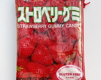 107g Strawberry Gummy Confectionery Bag from Japan. Our zippered bags are fully lined and covered in a durable and hard wearing PVC.