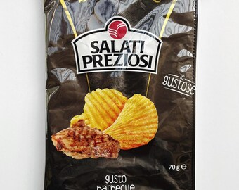70g Barbecue Flavoured Potato Chips from Italy. Our zippered bags are fabric lined and covered in a durable PVC.