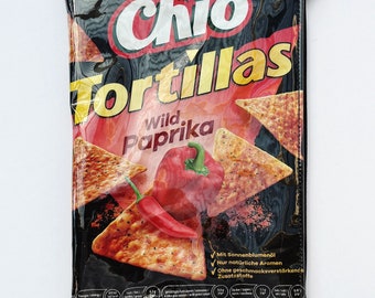 125g Wild Paprika Tortilla Bag from Germany. Fully fabric lined and covered in a hard wearing PVC.