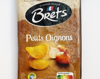 125g Onion Flavoured Potato Chips from France. Our zippered bags are fabric lined and covered in a durable PVC.