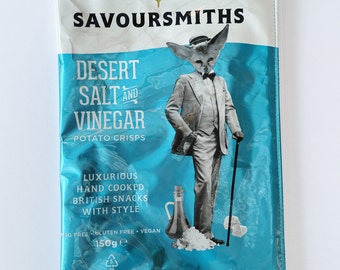 150g Desert Salt & Vinegar Flavoured Potato Chip Bag from the UK. Our zippered bags are fabric lined and covered in PVC.