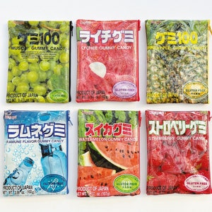 107g Strawberry Gummy Confectionery Bag from Japan. Our zippered bags are fully lined and covered in a durable and hard wearing PVC. image 4