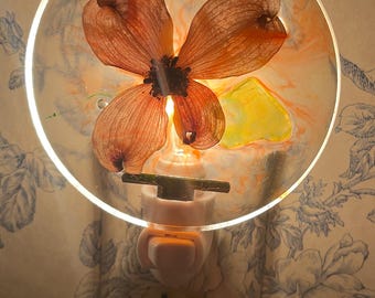 Lámpara de noche decorativa con diseño de cornejo