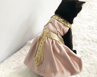 Dog cat cleopatra dress costume. Ancient Egypt birthday quinceanera theme.