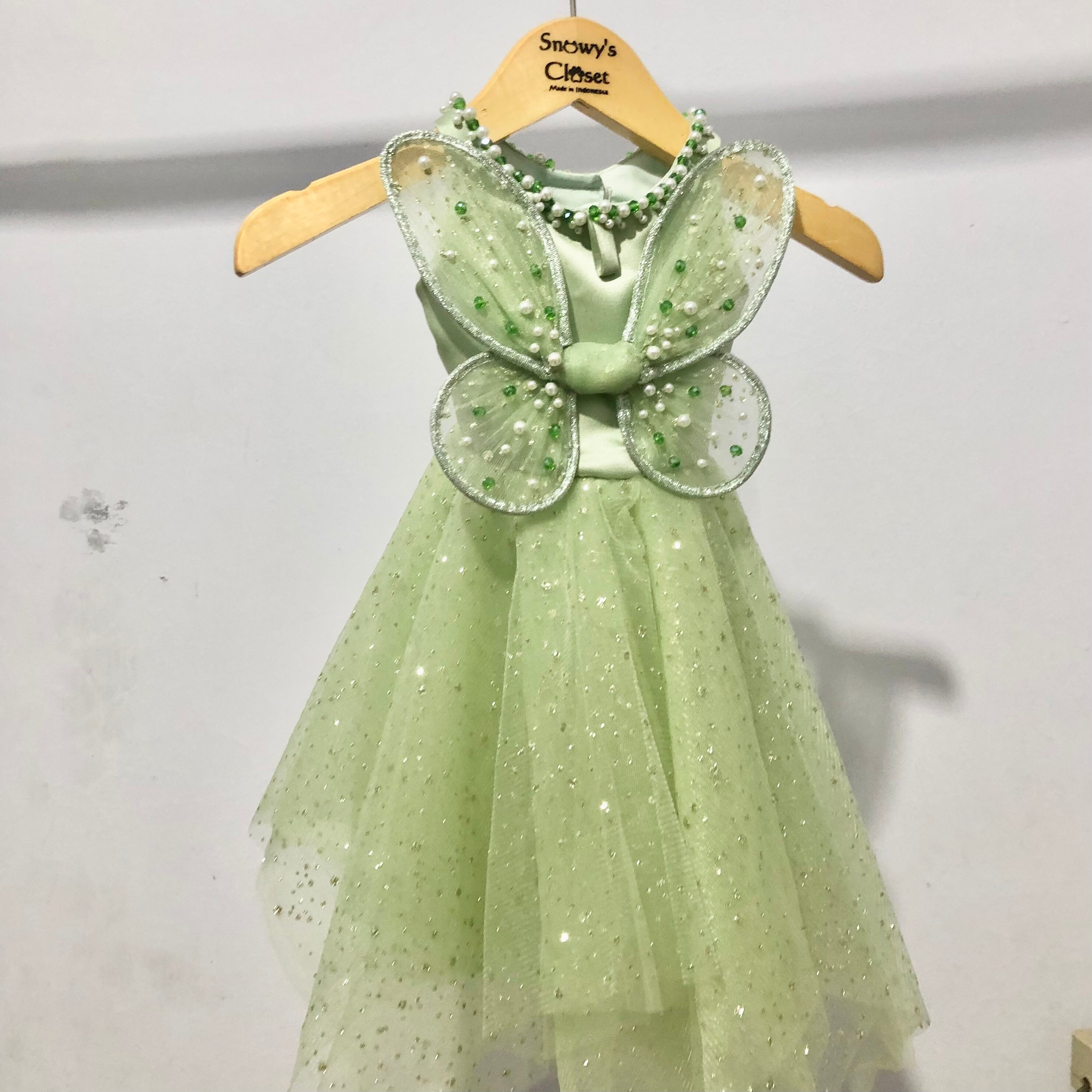 green glitter dress tinkerbell Amazon.com: Fayueye Women Fairy Tinker Bell Costume Glitter Bodycon Mini Dress with Butterfly Wing Fairy Halloween Party Cosplay Dress Up (Green Style 1, M) : Clothing, Shoes & Jewelry