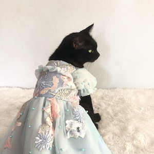 Blau Embroidery Pearl Cottagecore Prinzessinnenkleid nach Maß für Katze Hund Kaninchen. Haustier Brautkleid. Brautjungfern Kleid.