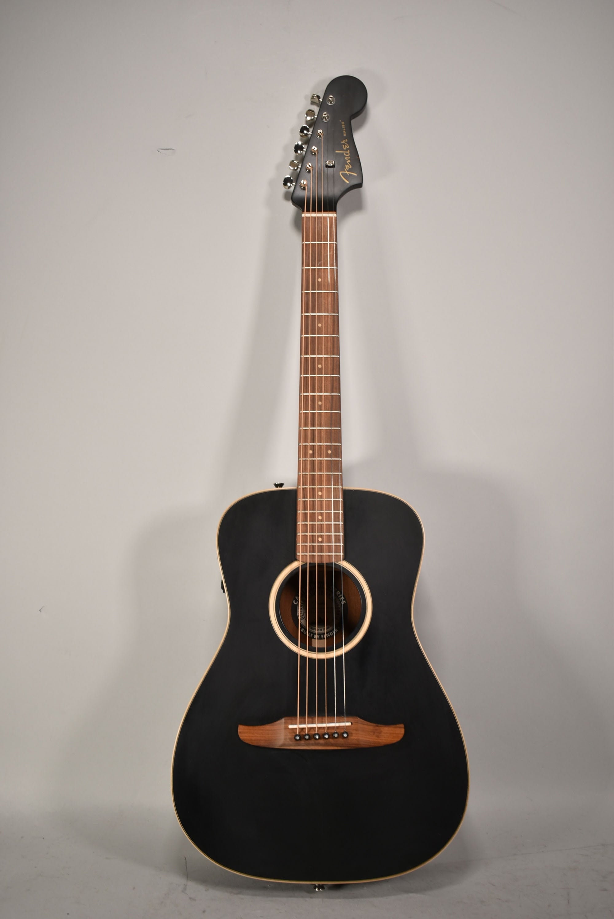 Fender cheap malibu black