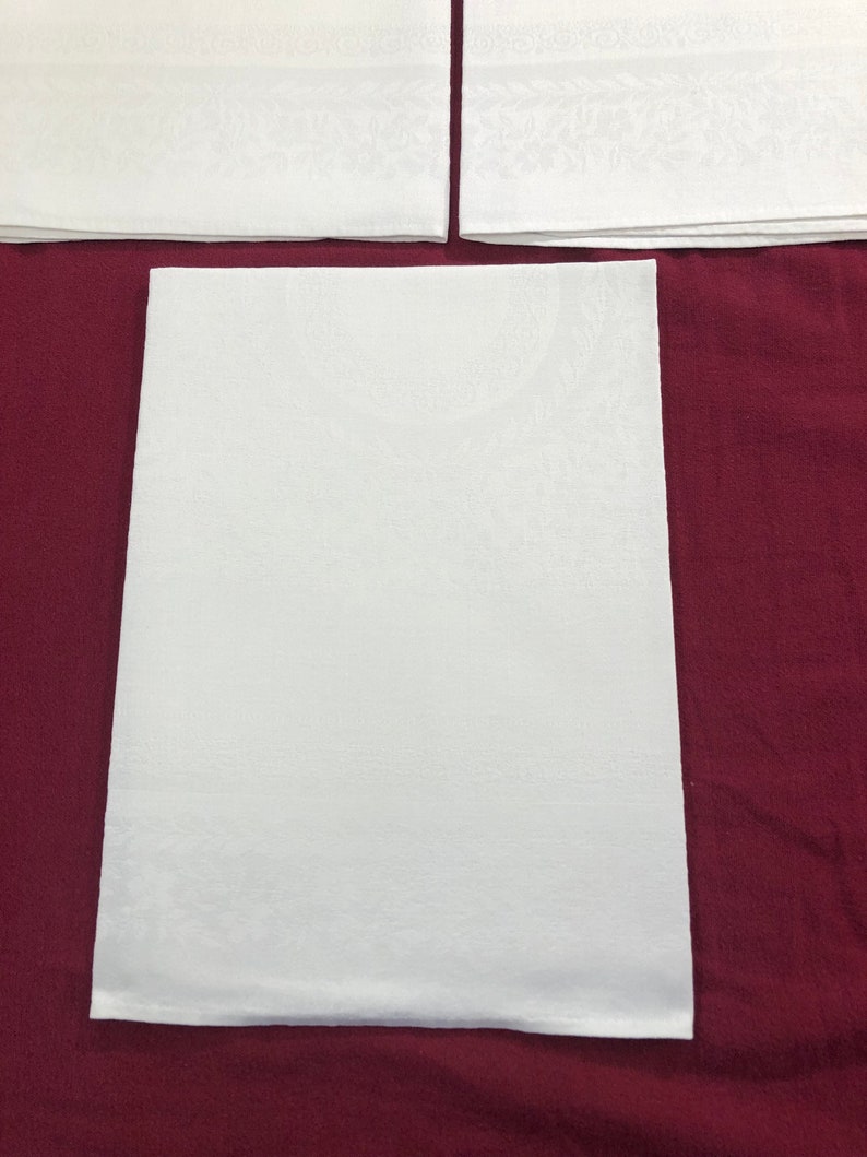 Vintage White Linen Damask Dinner Napkins Set of 7 Etsy