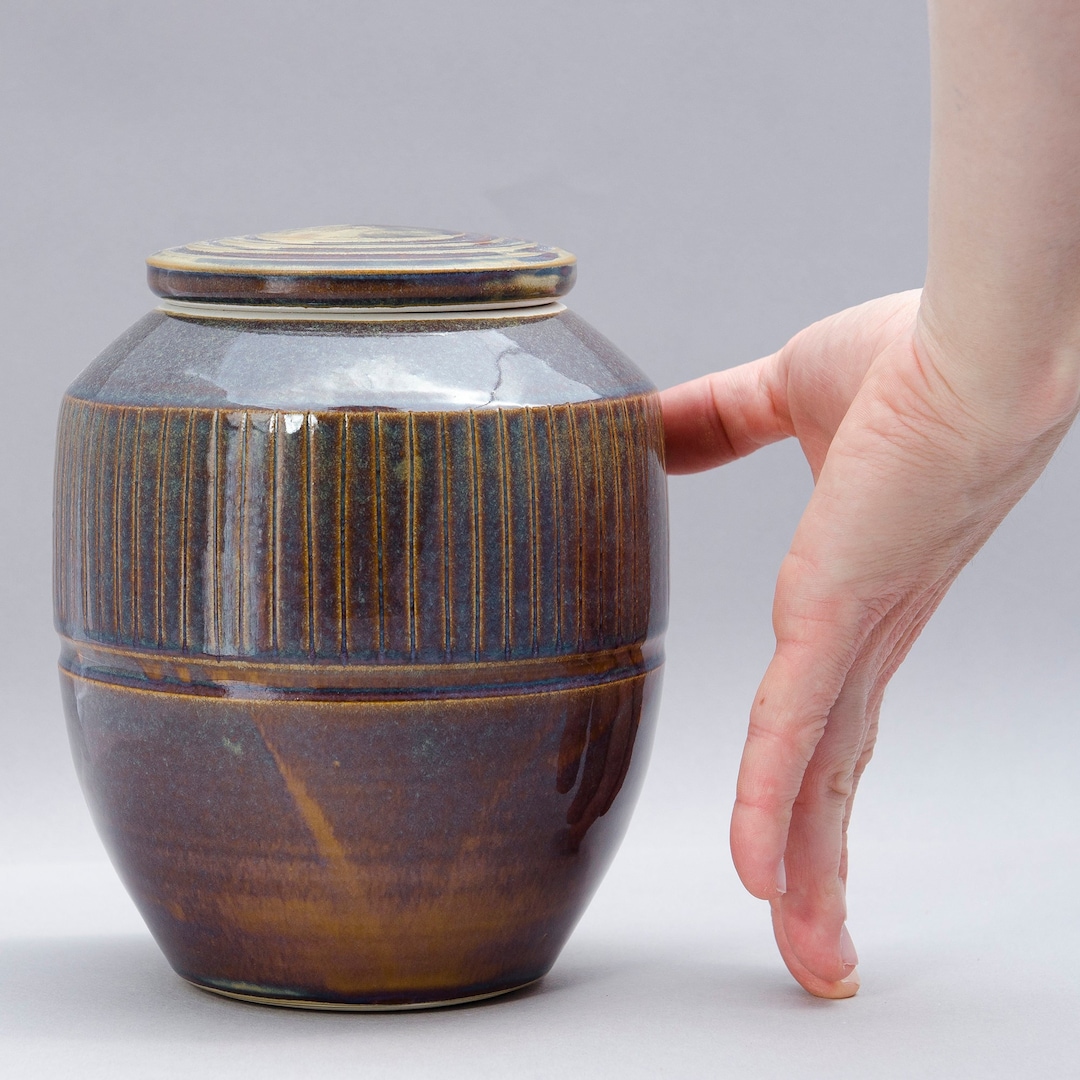Urn 48kg 106 Pounds Pre Cremation Weight | 1.7 Litres | Pottery Ceramic ...