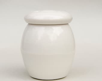 Keepsake Urn 2.8kg or 6lbs, 6 cubic inches | Porcelain Handmade Ceramic Keepsake Urns | Moulyinning