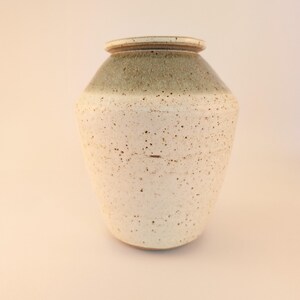 Urn Adult 57kg or 125lbs pre-cremation weight | Handmade Pottery Ceramic Urns for Ashes | Wambyn