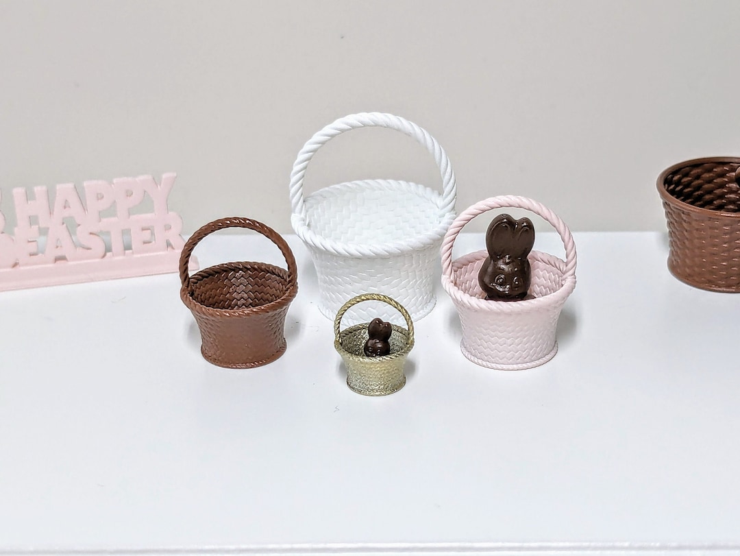 Miniature Easter Basket in 1:12 Scale, Miniature Basket, Dollhouse ...