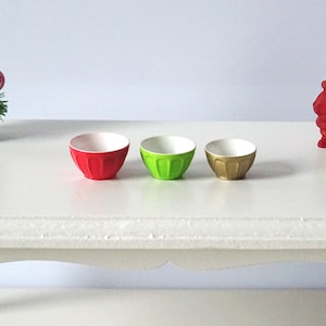 1:12 Dollhouse miniature nesting bowls, miniature bowls, dollhouse bowls, miniature bowl, mini bowl, 12th scale, tiny bowl