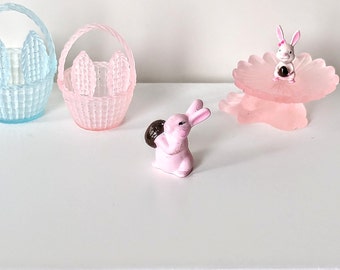 Miniature Easter bunny, miniature bunny, miniature easter bunny, miniature Easter rabbit, mini bunny, 1:12 scale, dollhouse miniature