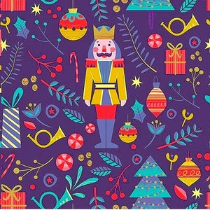 Puede incluir: Un patrón navideño festivo con un cascanueces en traje rojo y amarillo, rodeado de adornos, bastones de caramelo y otras decoraciones navideñas sobre un fondo morado.