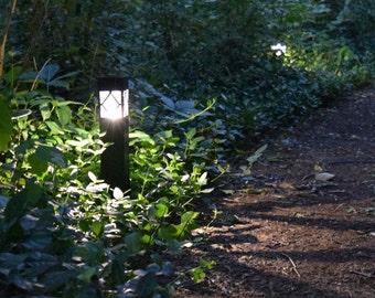 Malibu Marker SHADE SOLAR® solar light provides dusk to dawn Illumination in shade or sun