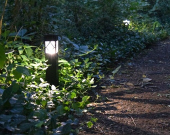 Malibu Marker by Shade Solar, Dusk to Dawn Illumination in Shade or Sun