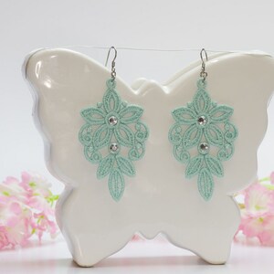 Chandelier Ohrringe, Mint Ohrringe, Hochzeit Schmuck, Grüne Spitze, Vintage Ohrringe, Florale Ohrringe, Spitze Geschenk für sie