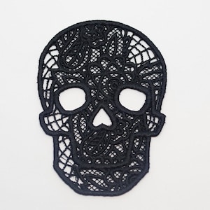 Applique dentelle tête de mort : décoration gothique d&#39;Halloween