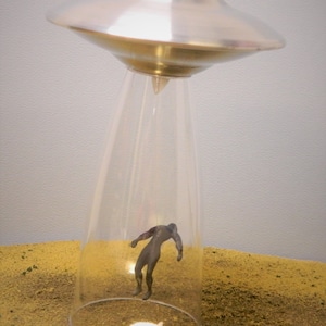 Aluminum UFO Alien Abduction Kit with 3 1/4” UFO