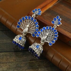 Oxidierte Silber überzogene Partei tragen Stein Ohrringe Pfau Design Blau Perlen Jhumka Jhumki Ohrringe Schmuck Frauen