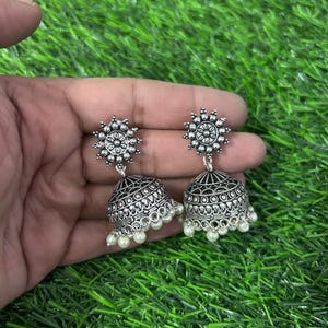 Oxidierte Silber überzogene Jhumka Jhumki Ohrringe Schmuck Frauen