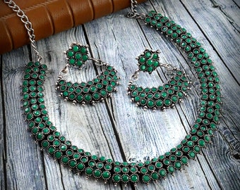 Oxidized Silver Green Stone Jewelry Set: Choker Necklace and Earrings
