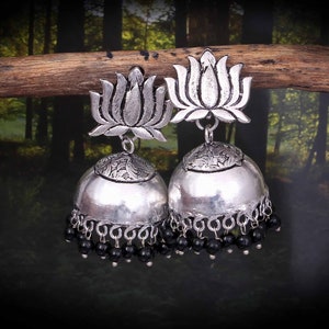 Bollywood oxidierte versilberte Jhumka Jhumki Ohrringe Traditioneller Schmuck für Frauen / Schwarz Schneller Versand weltweit