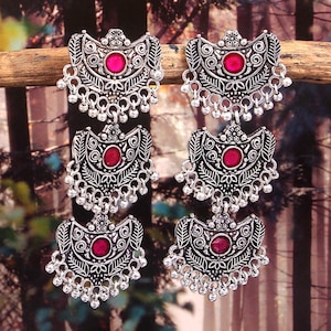 Oxidiertes Silber überzogener Meenakari drei Schritt Jhumka Jhumki Ohrringe Schmuck für Frauen