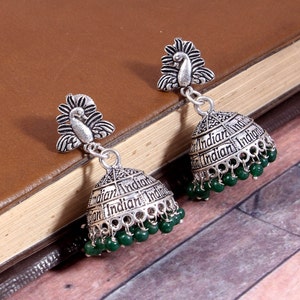 Oxidierte versilberte handgemachte baumelnde Tropfen Pfau Jhumka Jhumki Ohrringe / traditionelle Jhumka / indische versilberte Jhumka / grün