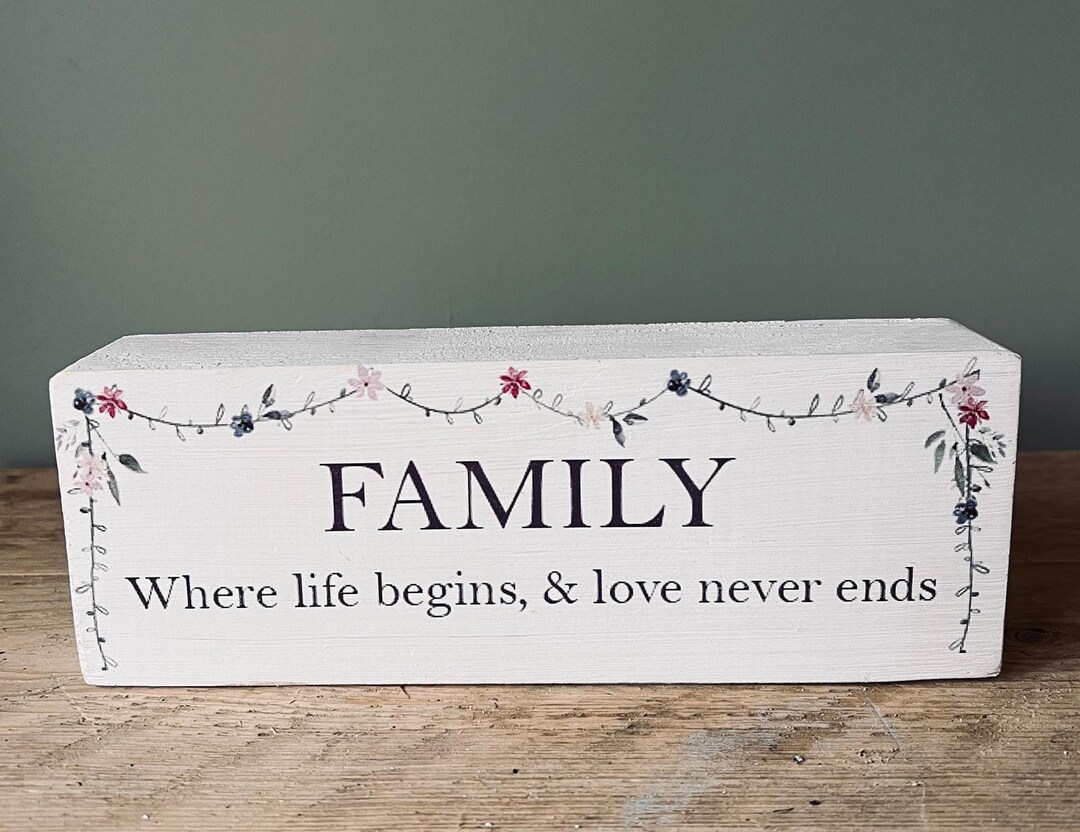 Chunky Family Sign - Etsy