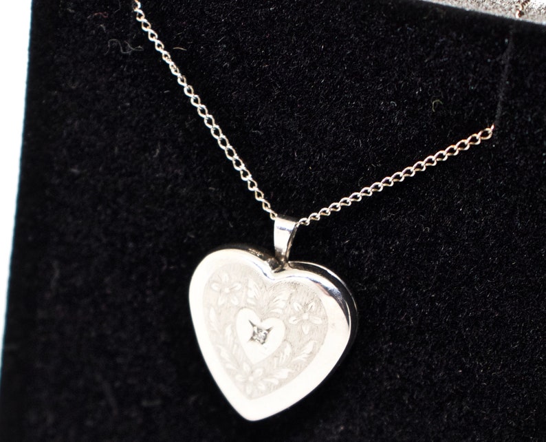 Sterling Silver Natural Diamond Heart Locket Pendant Chain Necklace