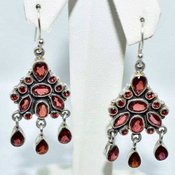 Sterling Silver 6 ctw Natural Garnet Dangle Shephe