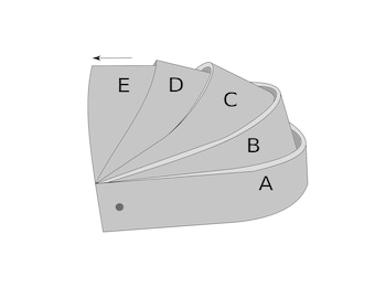 Shoulder pauldron