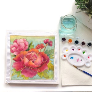 DIY Batik Flower Fabric Painting Kit - 8x8 Inch Pre Drawn Wax Design, Paint, Brush and Palette