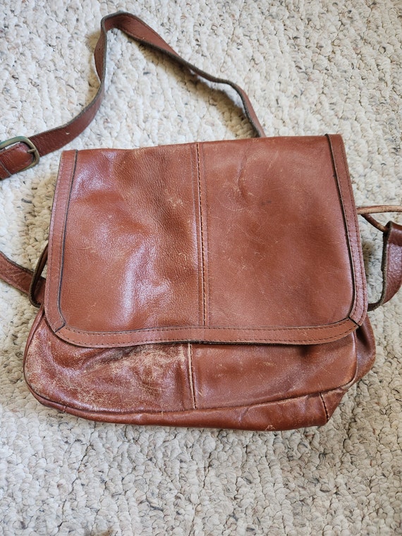 Vintage 1970s or 1980s leather purse boho