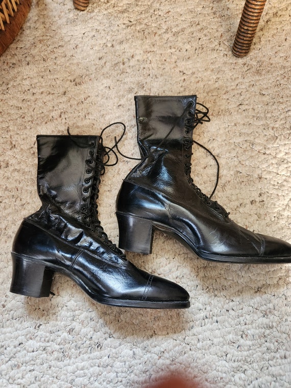 Antique? Victorian style shoes