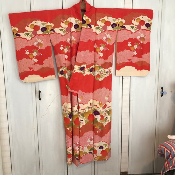 PRICE DOWN! Vintage silk Kimono, parallel design … - image 5