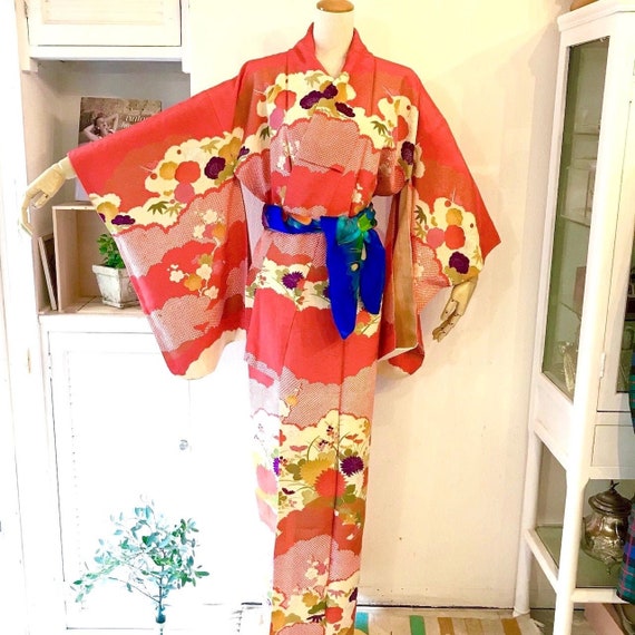 Vintage silk Kimono, Parallel design NOSHIME style