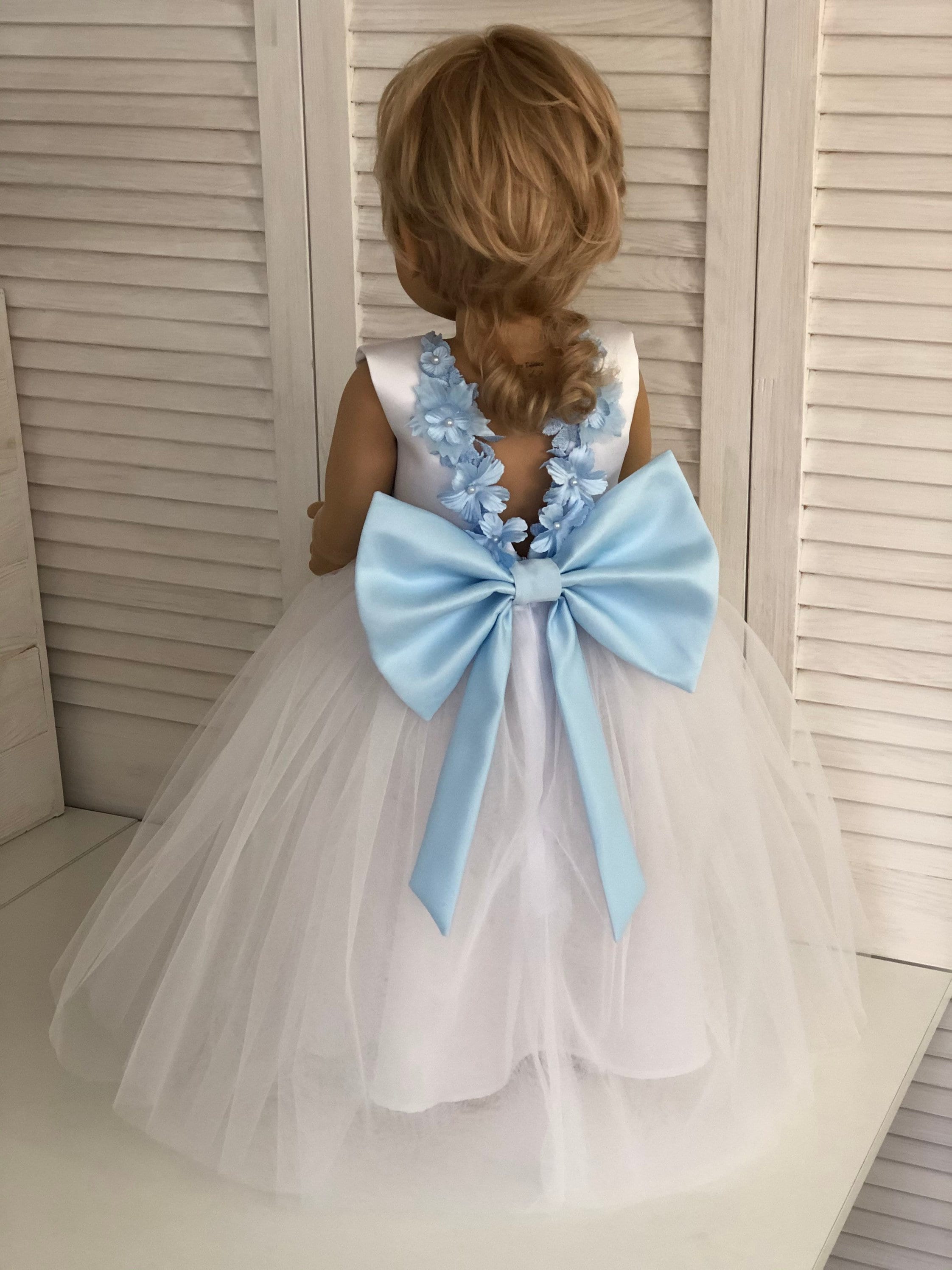 shoes to match champagne dress Summer Wedding Guest | Oscar Maxi Dress - Complete the look with Rainbow Dress First Birthday Color:Ox Brown Wedding Dresses Organza Celebrity