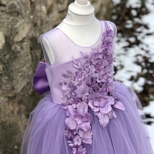Lavender Flower Girl Dress V-neckline with Big Bow on  the Back,Pink Flower Girl Dress, Lilac Tutu Dress, Flower Girl Dress with Flowers