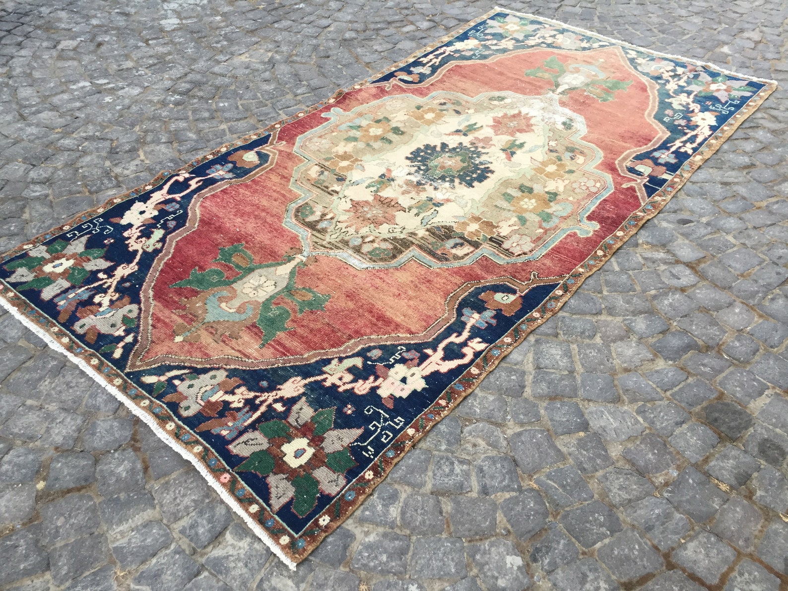 Unique area rug 4'10 x 9'9 ft decorative Etsy