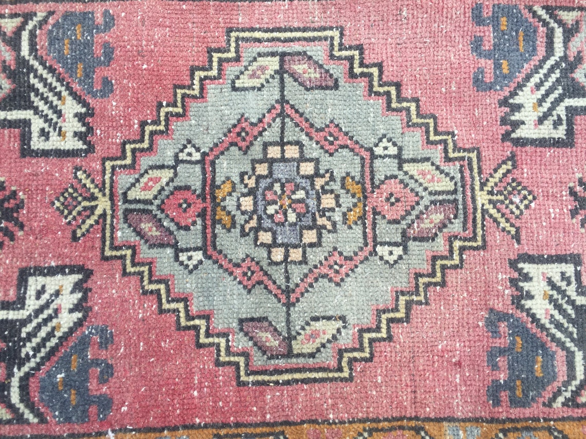 Vintage door mat 1'9 x 2'12 ft oriental Etsy